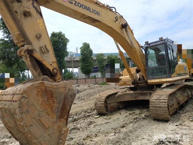 中联重科 ZE420 挖掘机