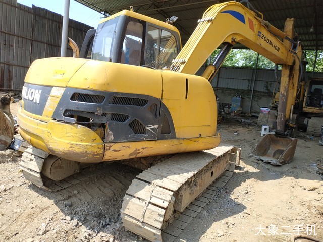 中联重科 ZE85 挖掘机