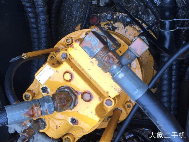 现代 R305LC-7 挖掘机