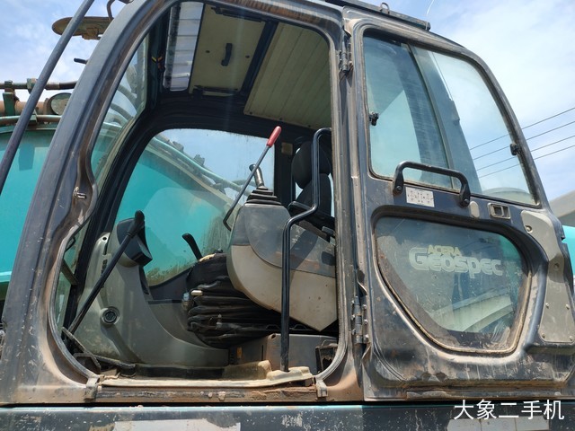 神钢 SK460-8 挖掘机