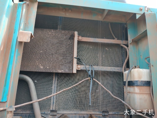 神钢 SK350LC-8 挖掘机