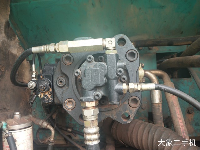 神钢 SK260LC-8 挖掘机