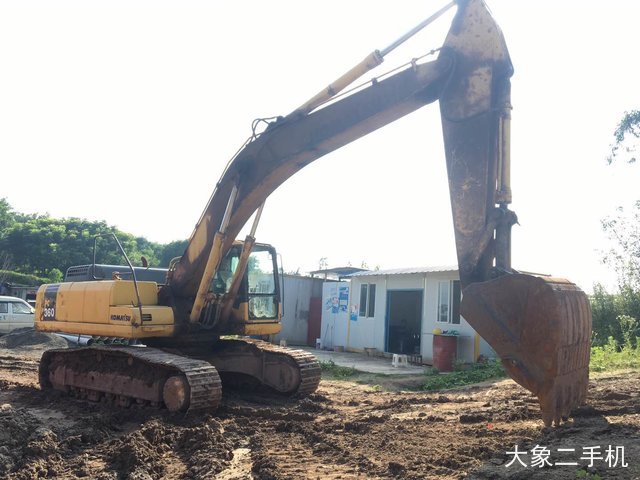 小松 PC300-7 挖掘机