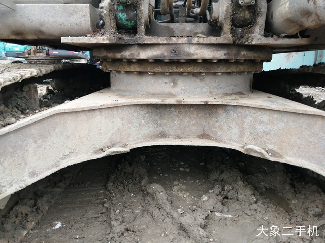 神钢 SK250LC-8 挖掘机