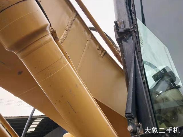 卡特彼勒 320C 挖掘机