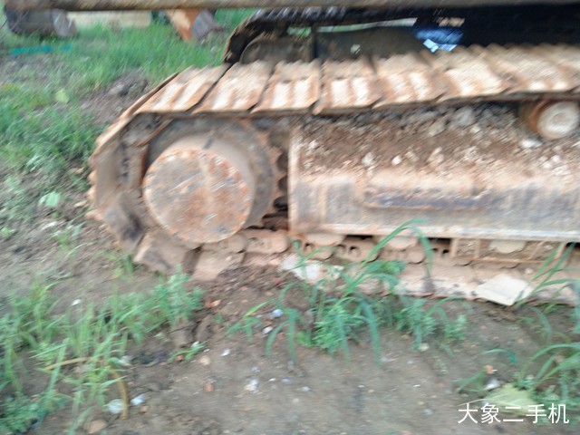 沃尔沃 EC210BLC 挖掘机