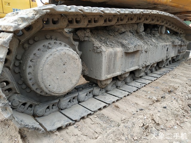 雷沃重工 FR330 挖掘机