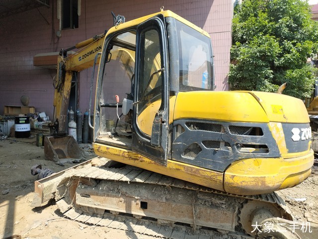 中联重科 ZE85 挖掘机