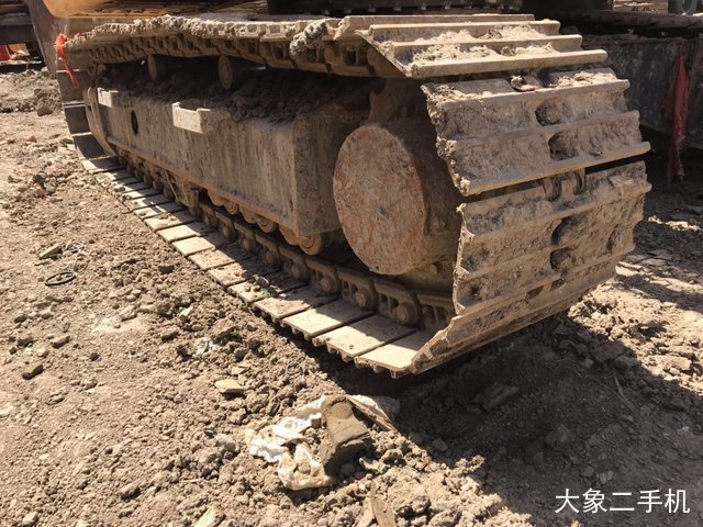 龙工 LG6150 挖掘机