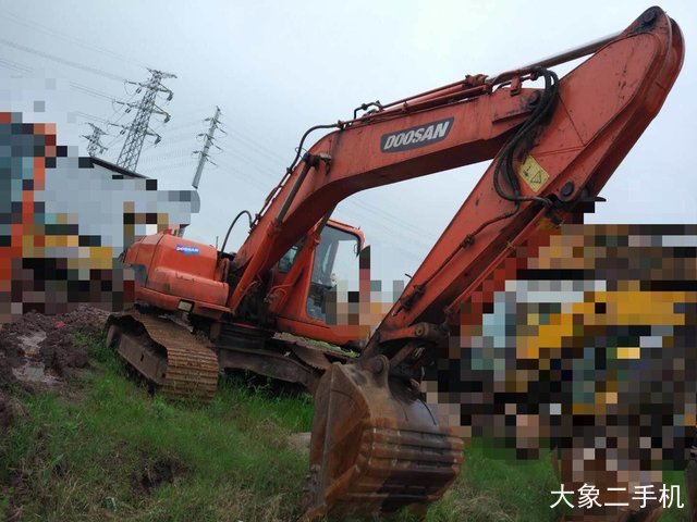 斗山 DH215-7 挖掘机