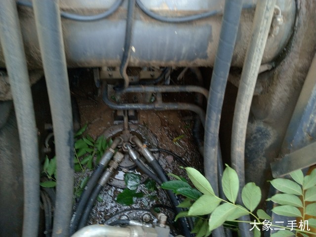 沃尔沃 EC210BLC 挖掘机