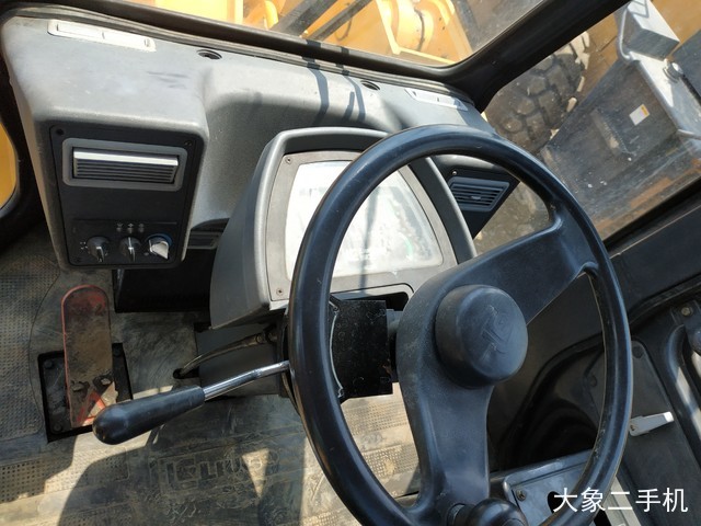 柳工 ZL50CN 装载机