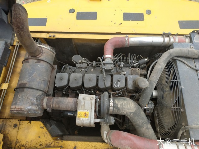 中联重科 ZE260E 挖掘机