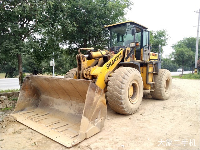 山推 SL50W 装载机