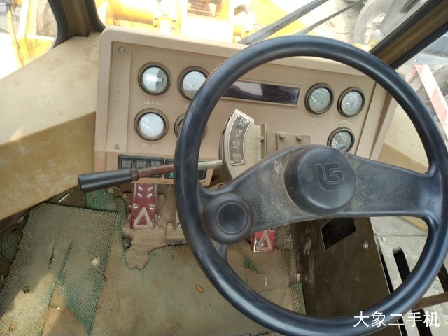 柳工 ZL30E 装载机