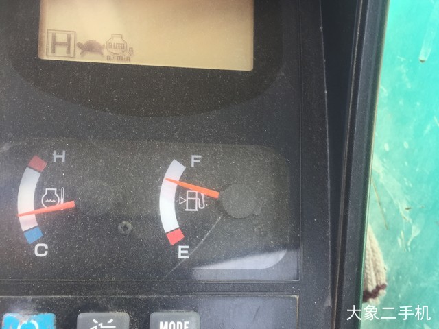 神钢 SK250-8 挖掘机