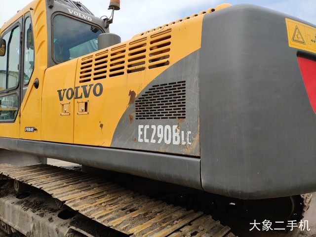 沃尔沃 EC290BLC 挖掘机