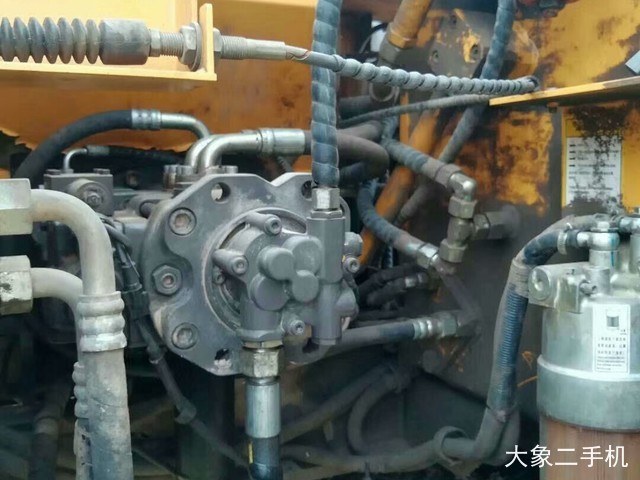 三一重工 SY135C 挖掘机