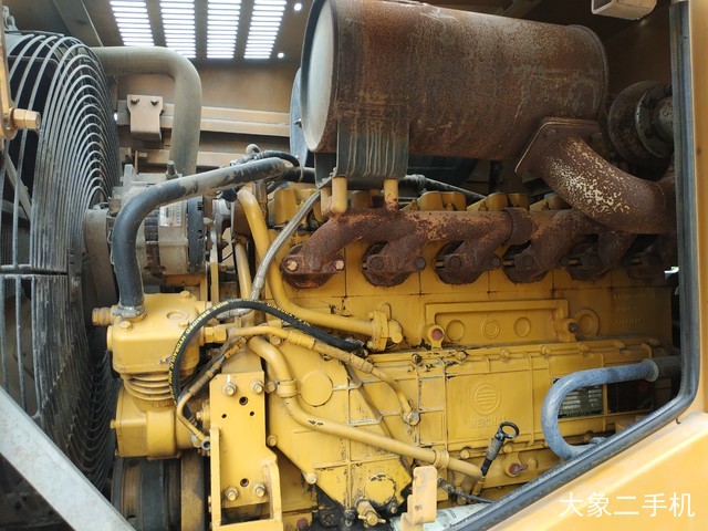 龙工 LG853B 装载机