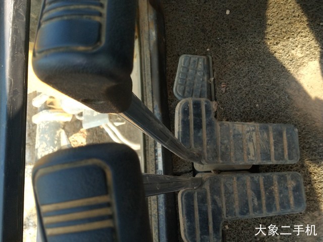 徐工 XE60D 挖掘机