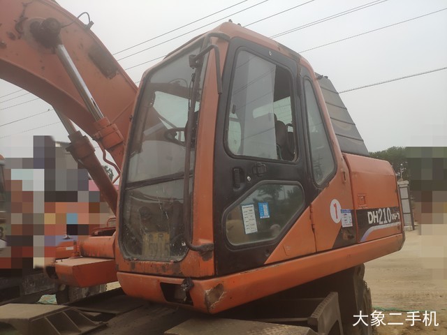 斗山 DH150W-7 挖掘机