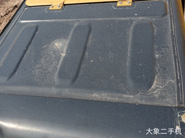 卡特彼勒 323D2L 挖掘机