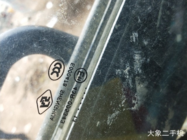 神钢 SK260LC-8 挖掘机