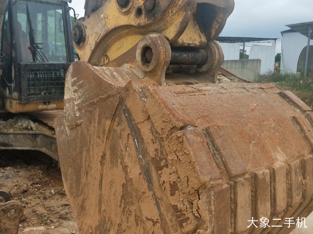 卡特彼勒 325D 挖掘机