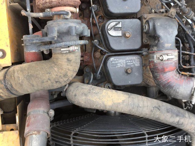 徐工 XE150D 挖掘机