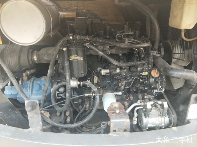 山东临工 LG665 挖掘机