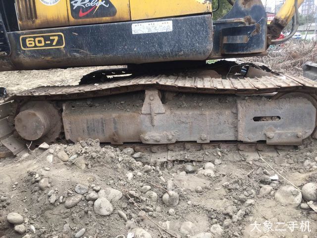 现代 R60-7 挖掘机