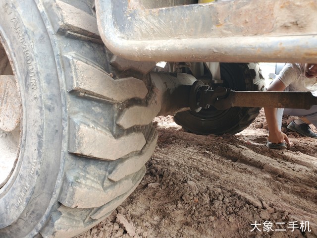 现代 R60W-9 挖掘机