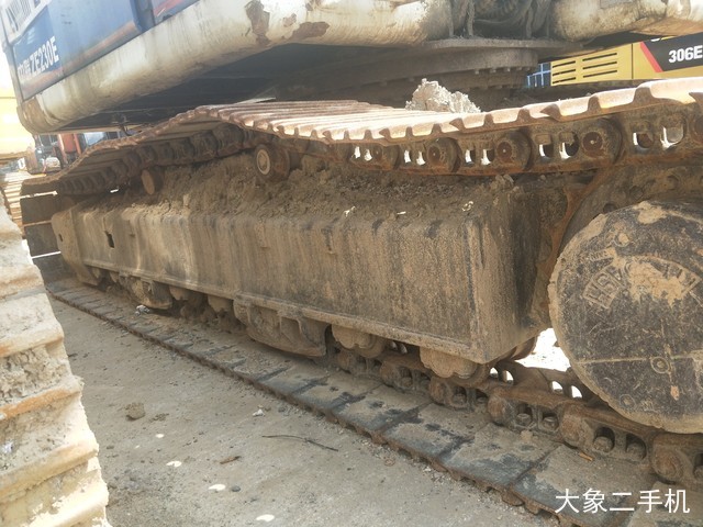 中联重科 ZD230-3 挖掘机