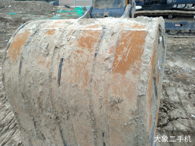 恒岳重工 HY215-8 挖掘机