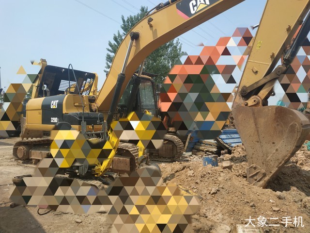 卡特彼勒 326DL 挖掘机