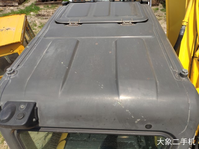 住友 SH210-5矿山版 挖掘机