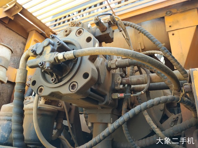 三一重工 SY385C 挖掘机