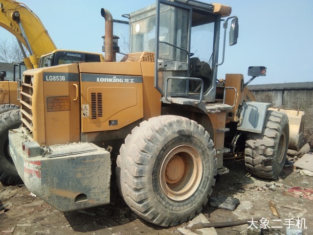 龙工 LG853B 装载机