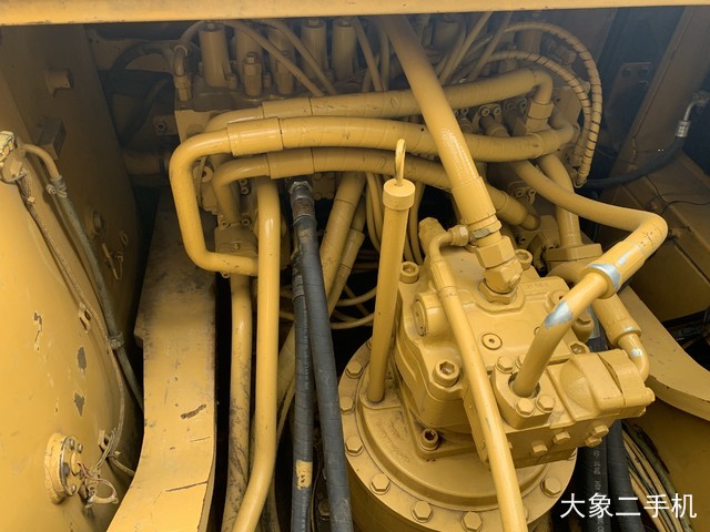 卡特彼勒 329DL 挖掘机