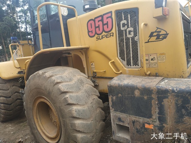 成工 CG955 装载机