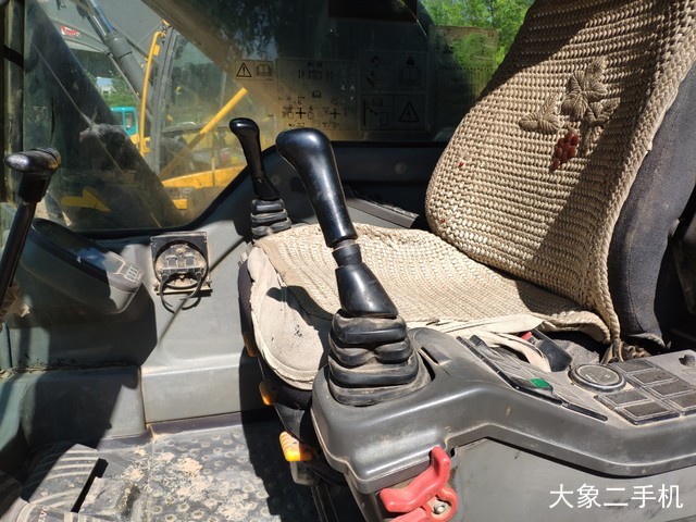 沃尔沃 EC290BLC 挖掘机