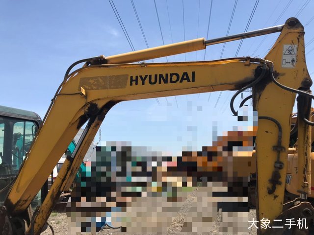 现代 R60-7 挖掘机