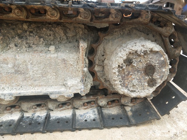 山东临工 LG665 挖掘机