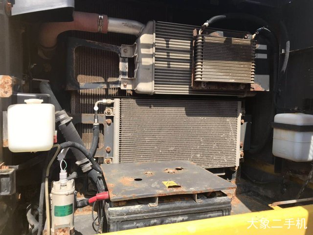 住友 SH200-5 挖掘机