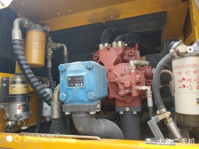 雷沃重工 FR480E 挖掘机