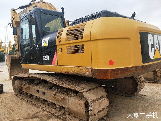 卡特彼勒 329DL 挖掘机