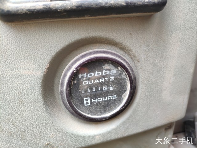 现代 R210W-7 挖掘机