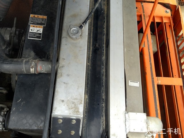 斗山 DH300LC-7 挖掘机