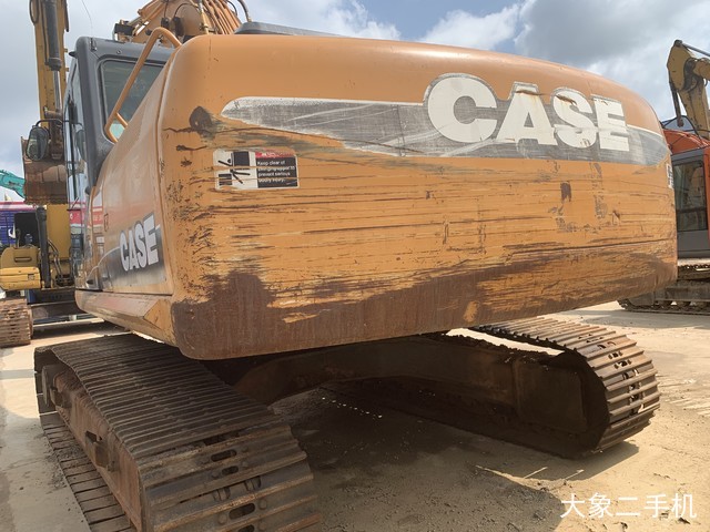凯斯 CX240B 挖掘机