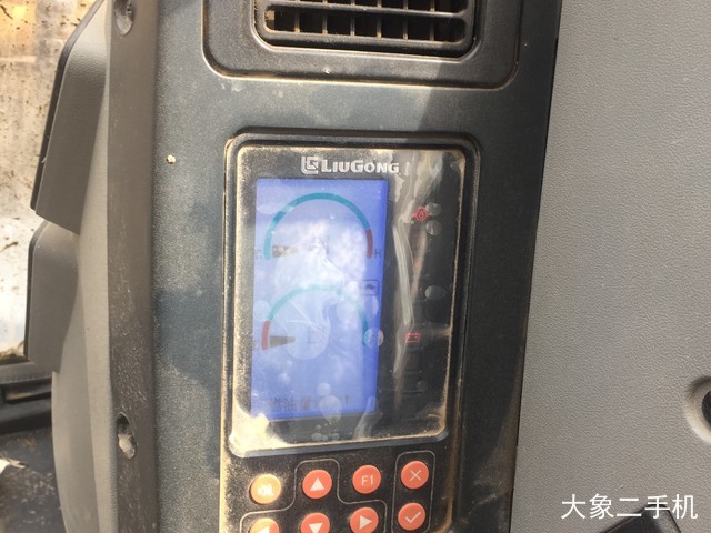 柳工 CLG906D 挖掘机